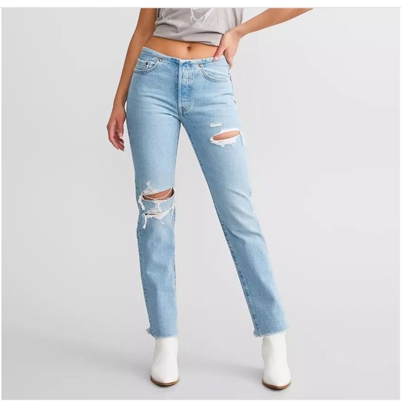 Levi's Denim - Levi's Blue Straight Leg Jeans with Modern Style